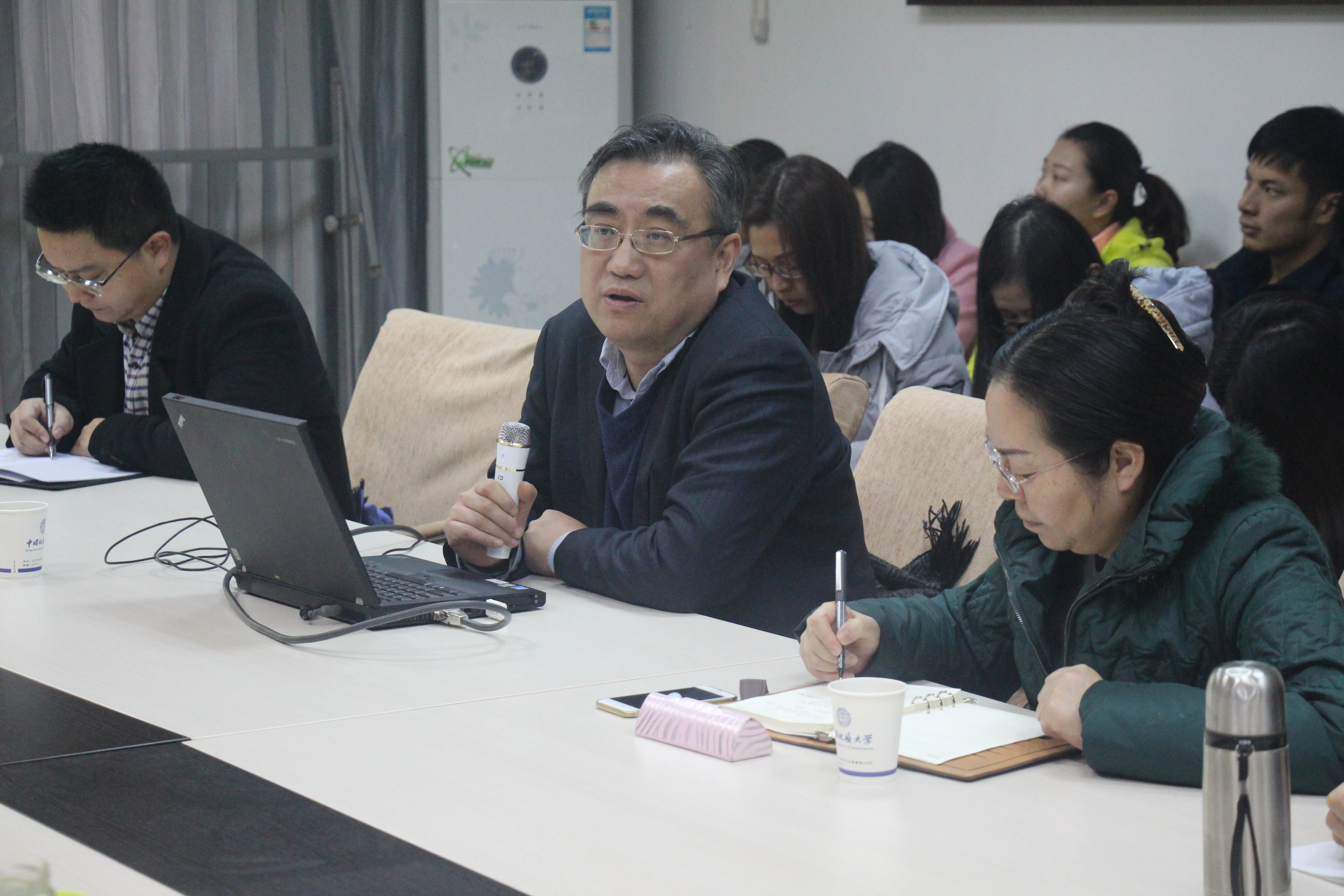 宋进教授到世界杯官网做学术报告
