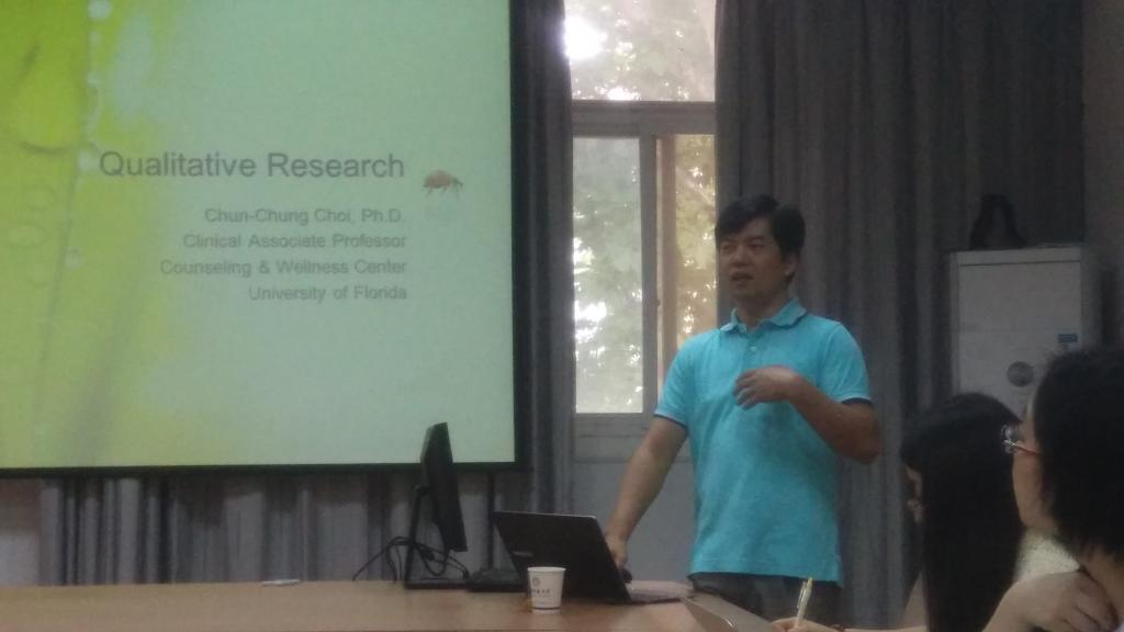 美国弗罗里达大学蔡振宗副教授来世界杯官网进行学术交流
