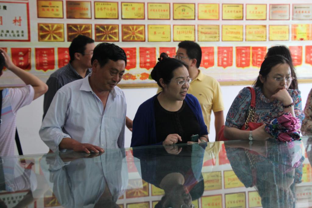 教师进农户，理论下基层——世界杯官网全体党员教师赴英山县乌云山村学习调研
