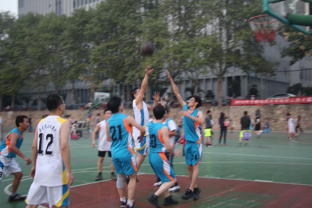 世界杯官网男篮赛出马院精神