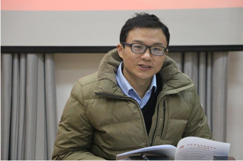 【两学一做】学院党委书记侯志军带领世界杯官网学生干部学习习近平在高校思想政治工作会议上的讲话精神
